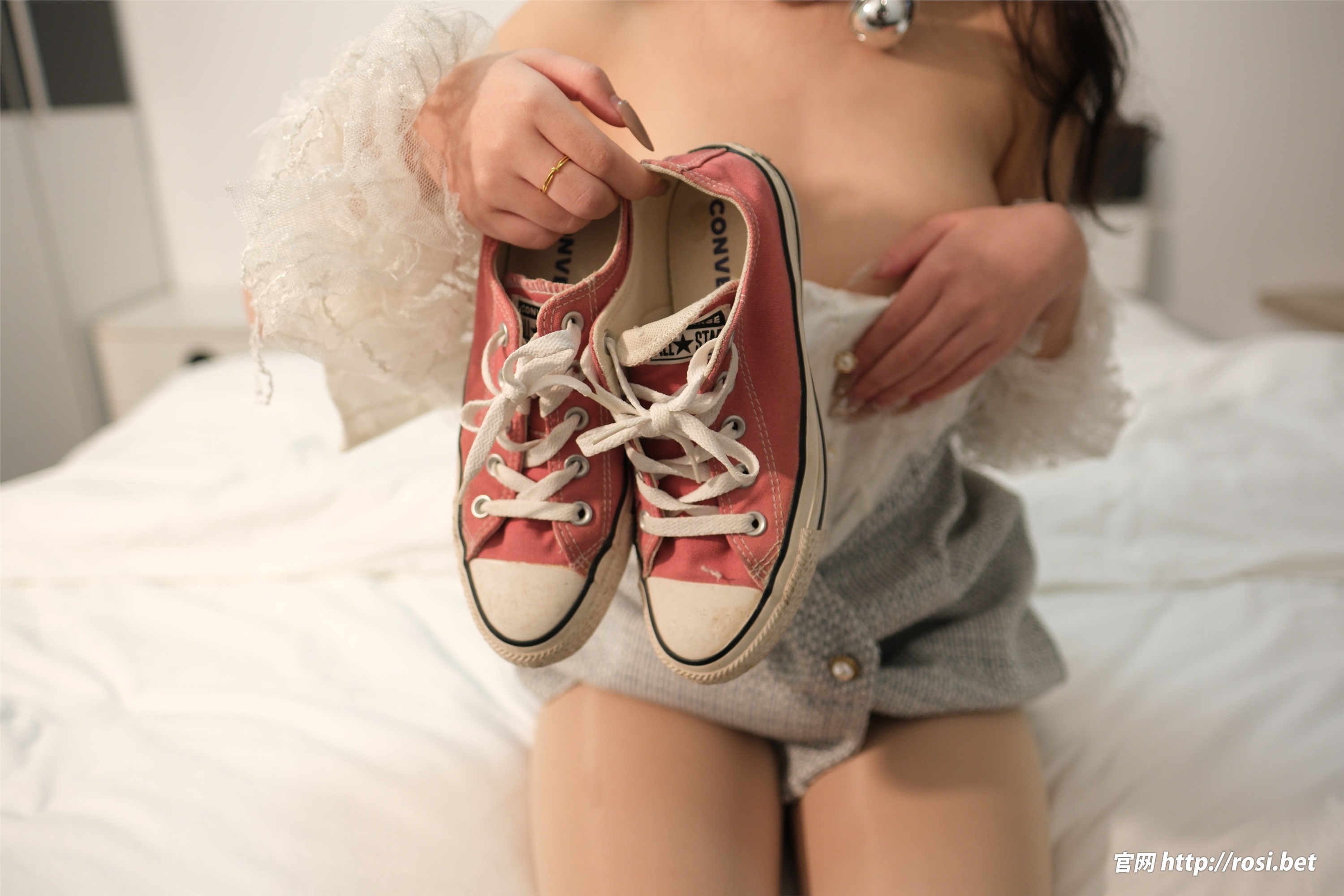 ROSI写真 2025.12.23 NO.5132